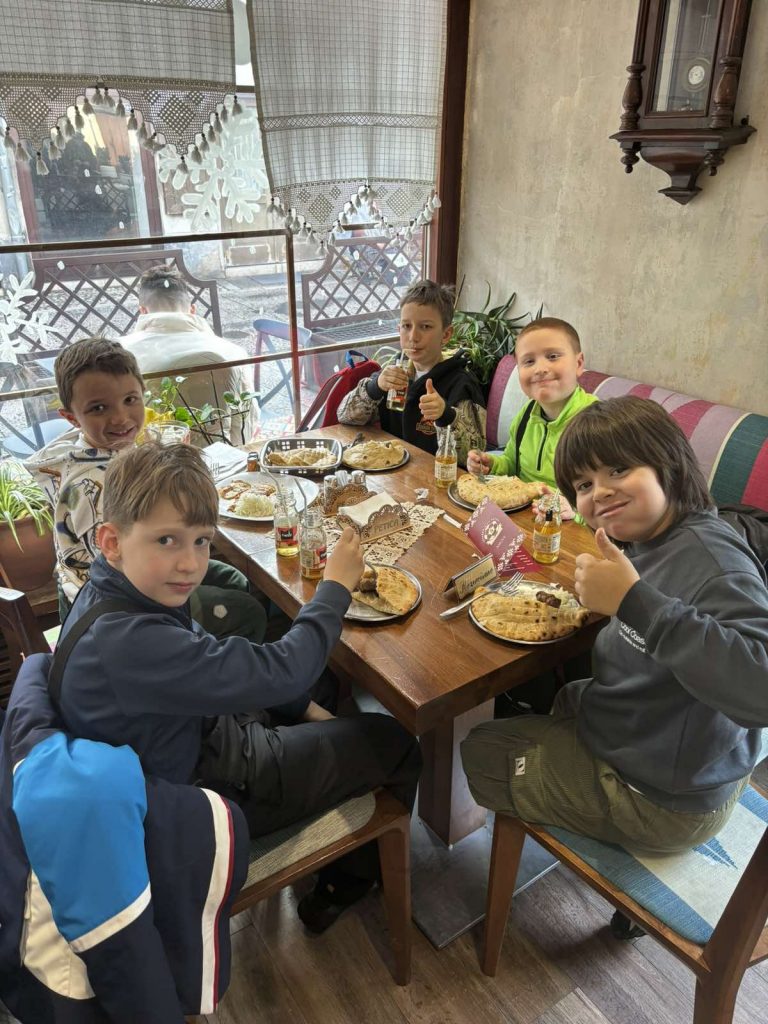 0-02-05-21624fd612f41515fea5eab0e3c2ec35ba584b1e16715256aa04099a179f6e9a_8b48afc92cc5ef7e