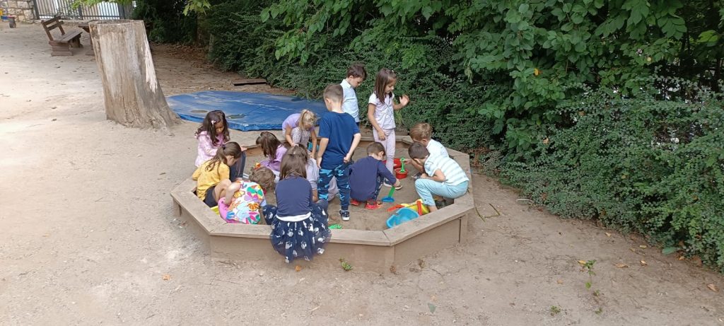 0-02-05-8a417e898106a4397348e7e21855cc0b229baaad1bdc11d778ee1ef2709c199d_76f48572cdb3d09a