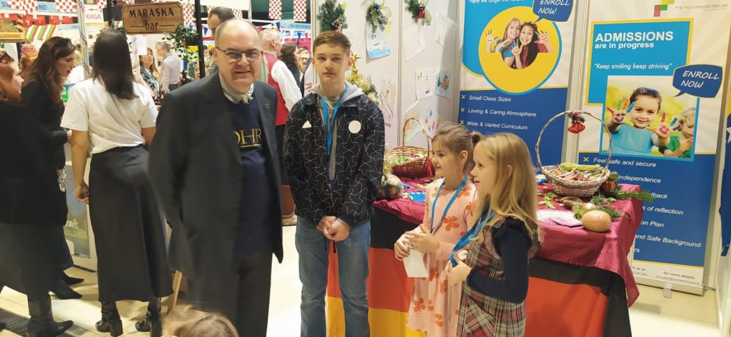 0-04-05-f0d243a51ab0d631ccadbc8ef5f6b57983d15ceff681909376cf1d4fc16a4b1a_9a0f544635d1fe34