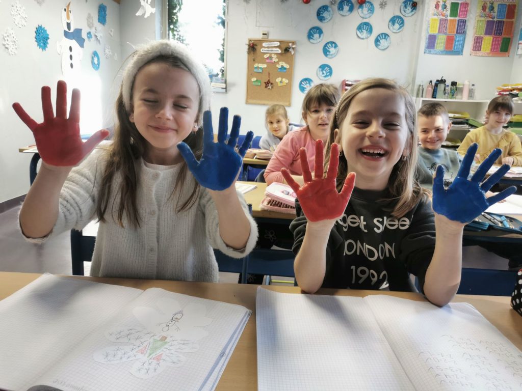 IMG-d45e9cd5c843f12bb548bbc0ba45120c-V