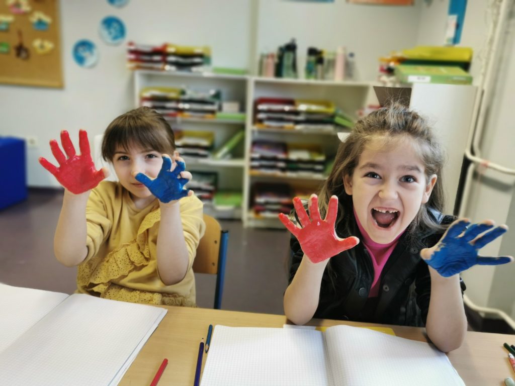 IMG-f3d51ee9a41c857277873a49842a3c01-V