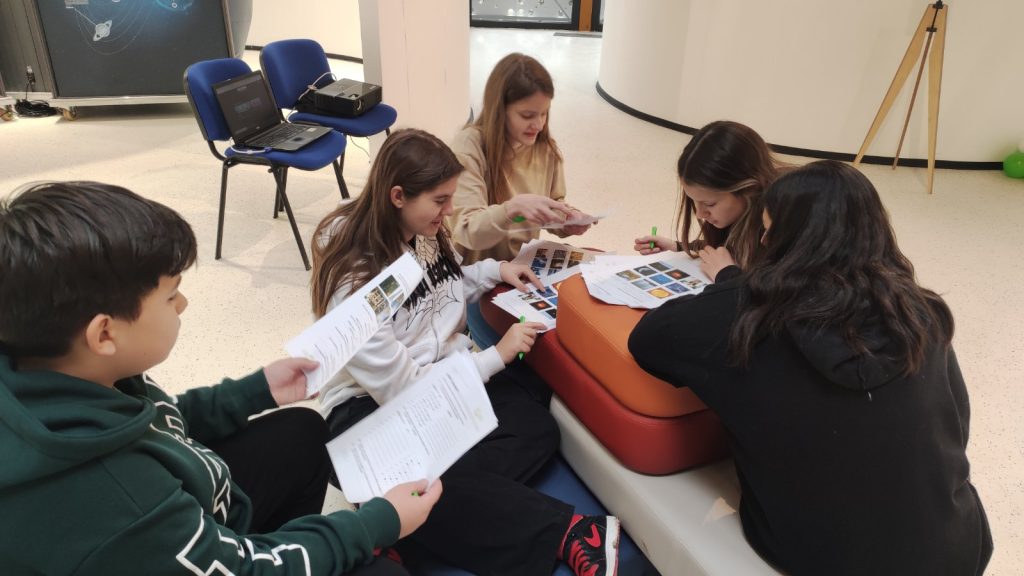 VII_&_VIII_Interactive_Exhibition (3)